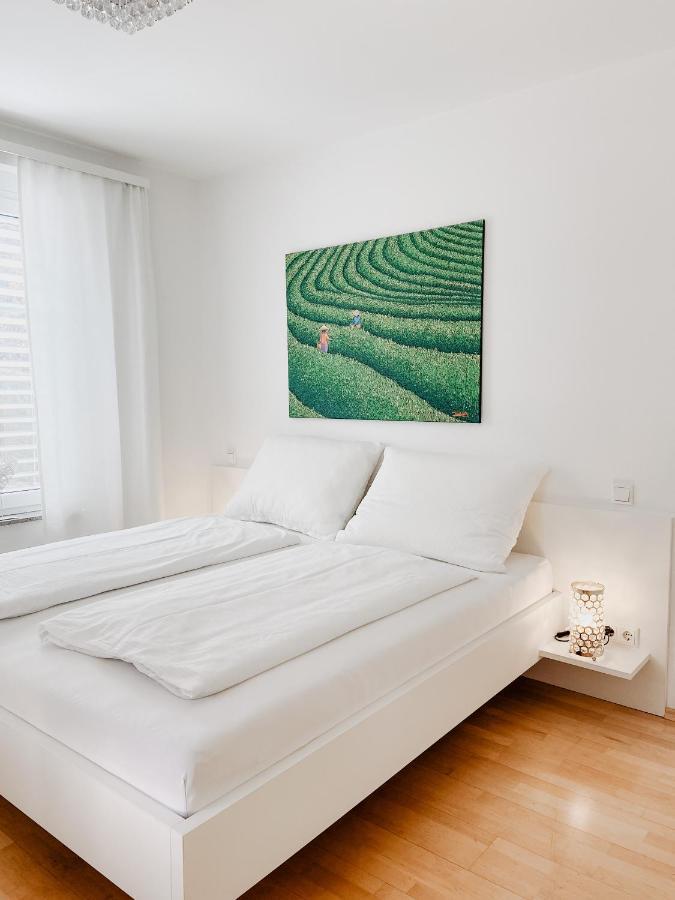 Lake View Apartment Seecorso Velden am Wörthersee Buitenkant foto